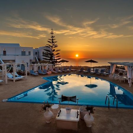 Dream Island Hotel Fira  Ngoại thất bức ảnh