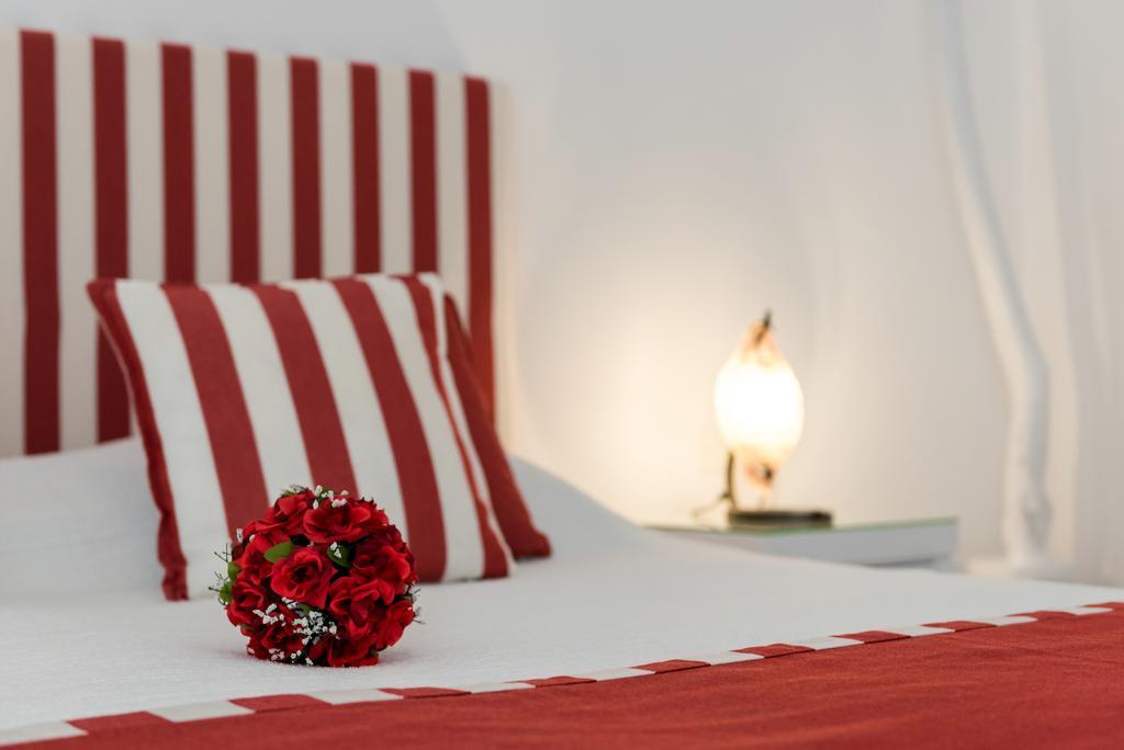 Dream Island Hotel Fira  Ngoại thất bức ảnh