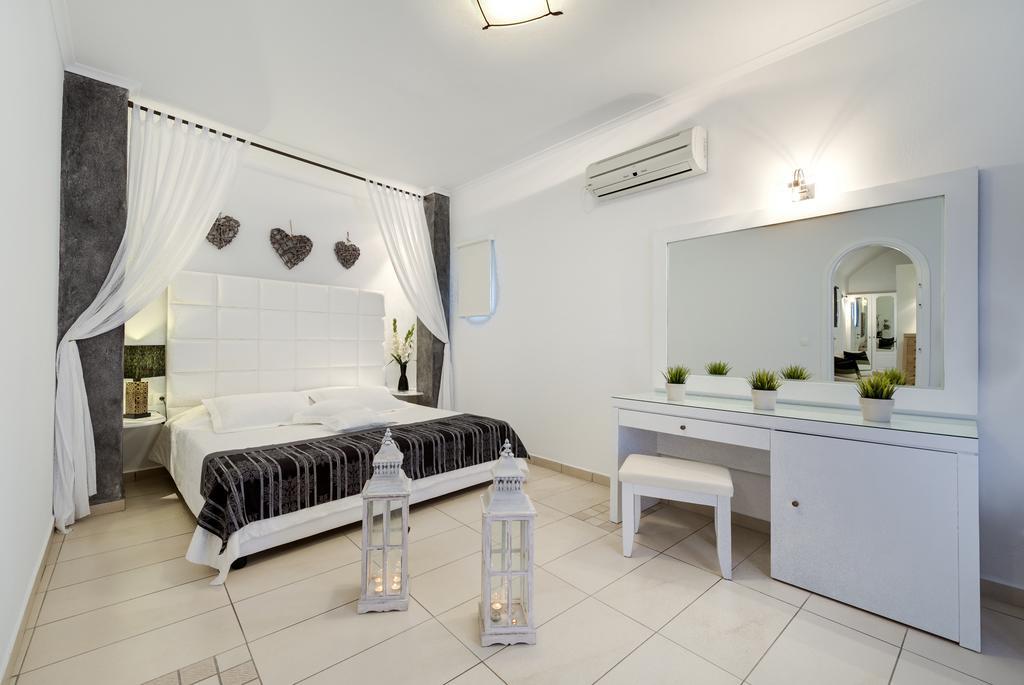 Dream Island Hotel Fira  Ngoại thất bức ảnh