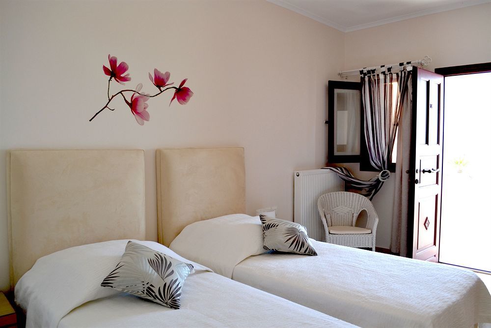 Dream Island Hotel Fira  Ngoại thất bức ảnh